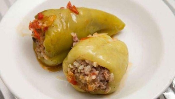 Kıymalı Biber Dolması Nasıl Yapılır? Evde Kolay Biber Dolması Tarifi